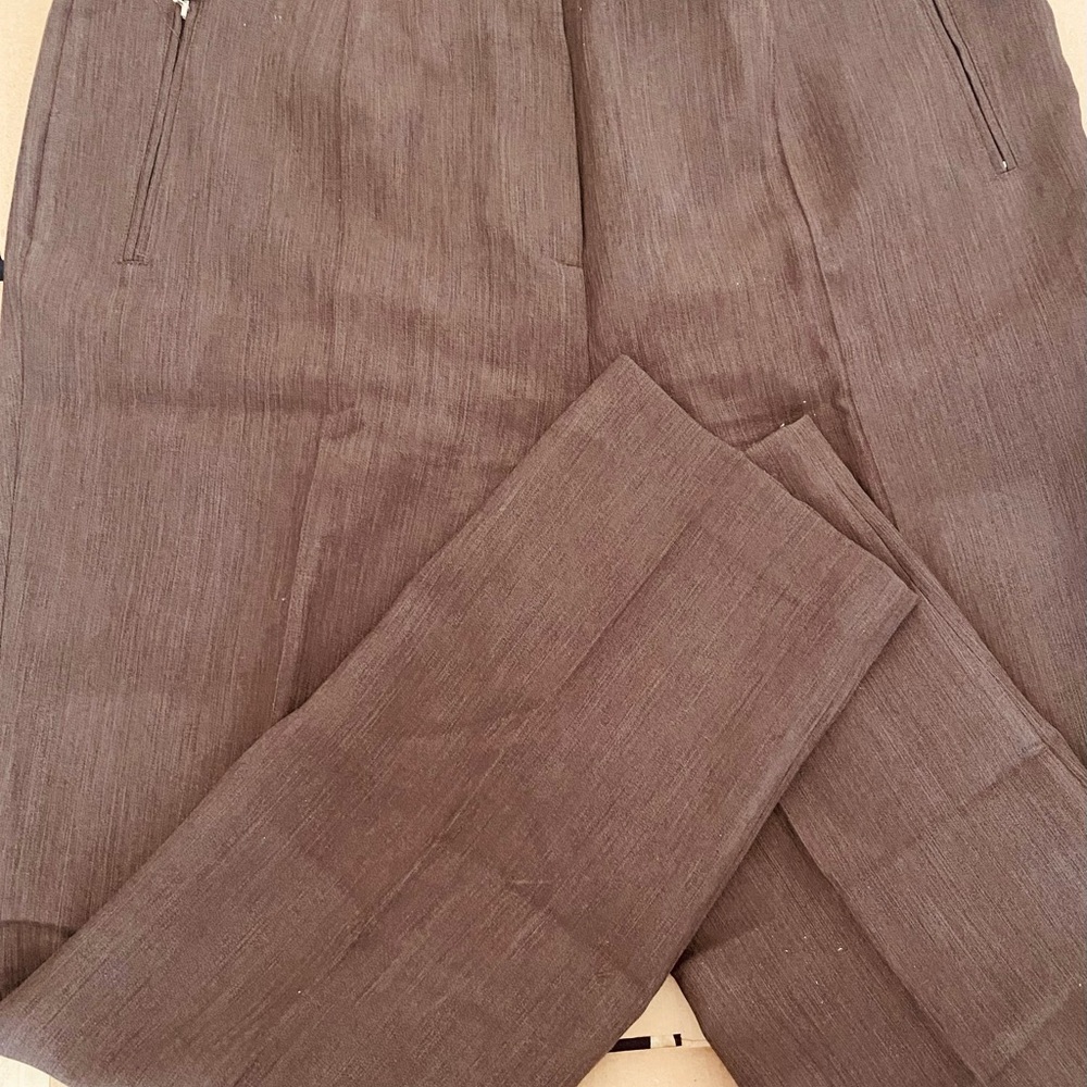 7 pairs Woman’s Trousers. (long) size 14-16